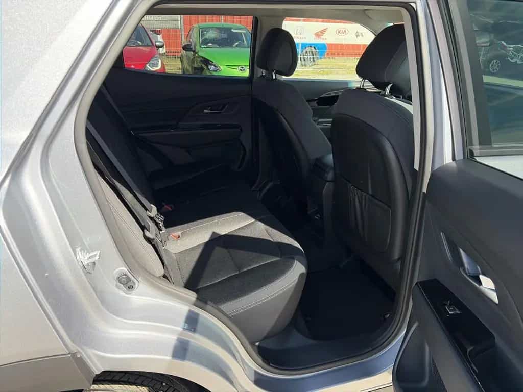 Ssangyong Korando NOMAD 2WD AT NAVI SHZ LENKRADHEIZUNG PDC null-photo-9