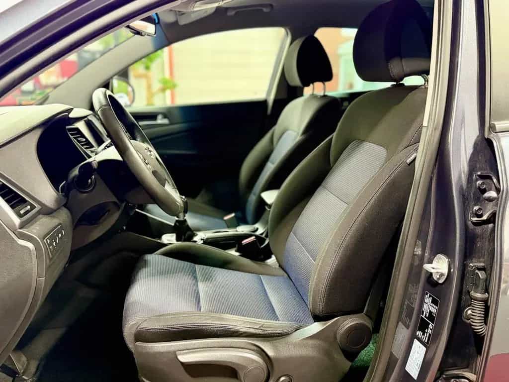 Hyundai TUCSON 1.6 Advantage Blue 2WD/2.Hand/TüvNEU 03/2017-photo-7