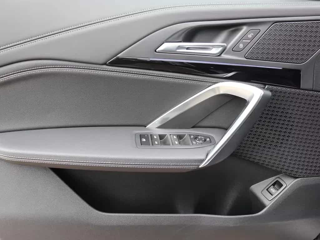 BMW X1 sDrive18i xLine DAB LED Komfortzg. Shz 03/2023-photo-18