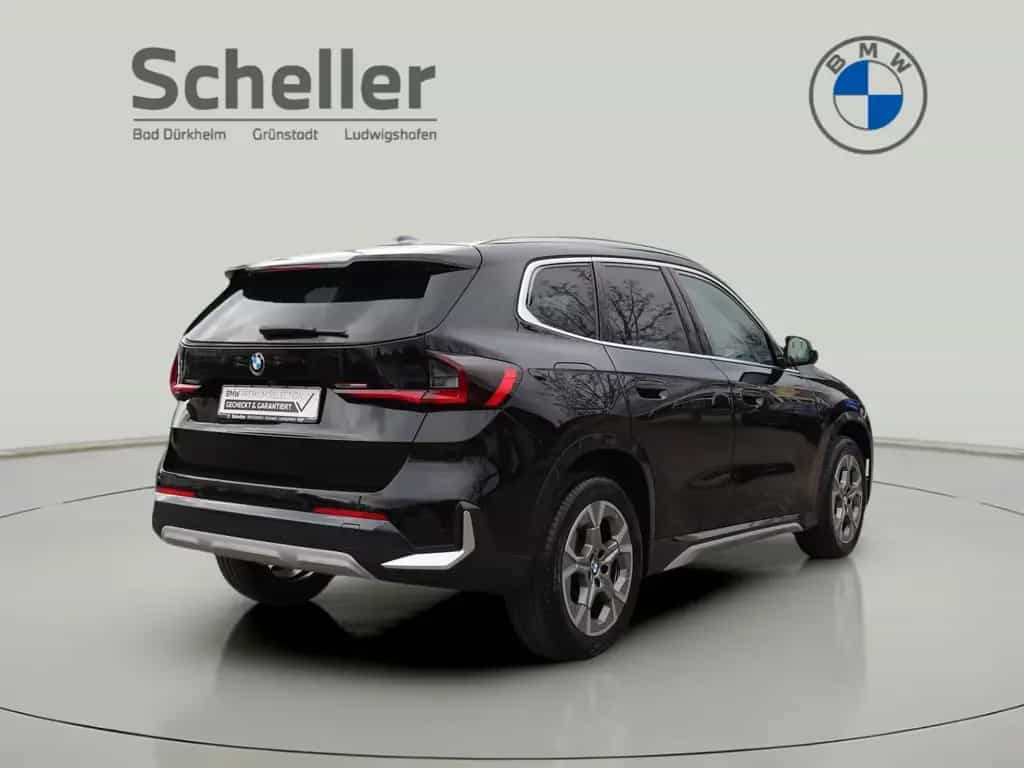 BMW X1 sDrive18i xLine DAB LED Komfortzg. Shz 03/2023-photo-8