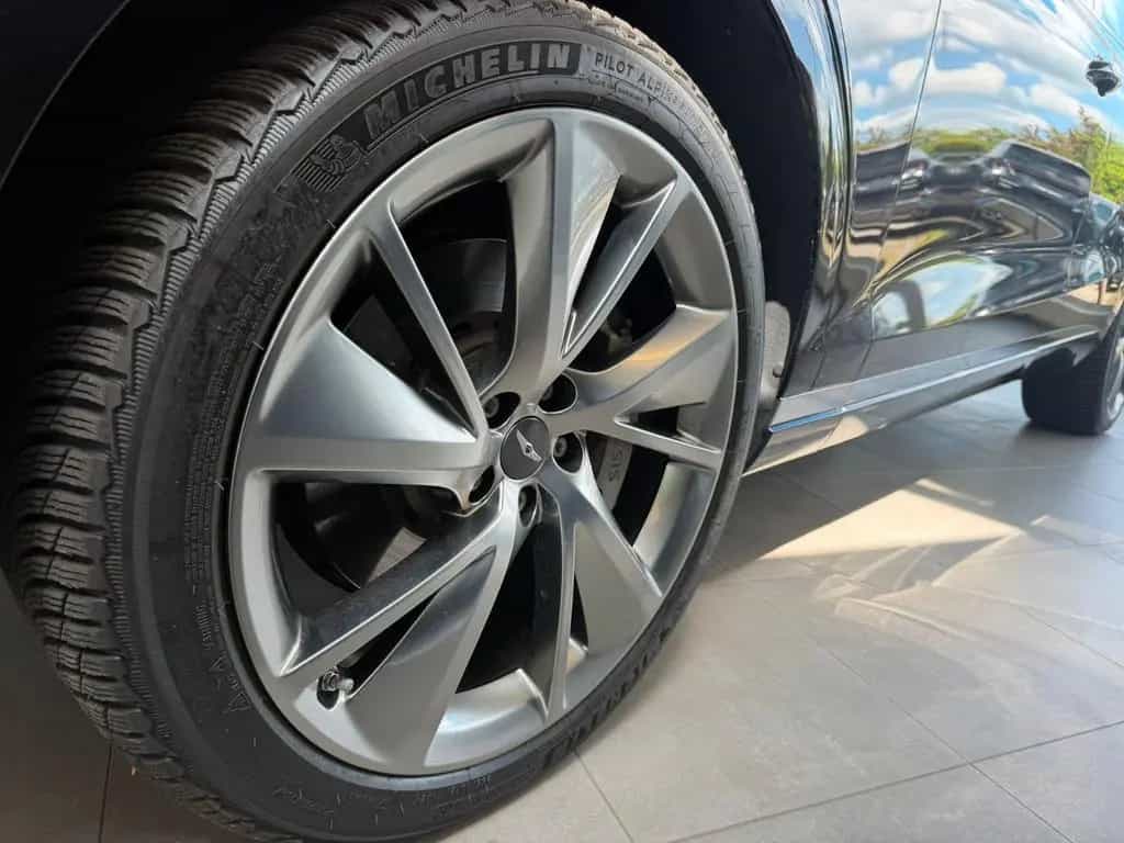 Genesis GV70 2.2 D 8AT AWD Luxury Pano Tech Lexicon Comf 11/2024-photo-14