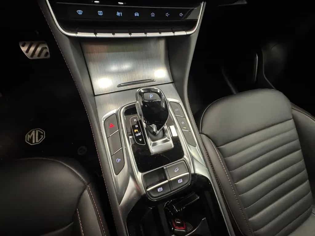 MG HS Luxury Automatik **VOLLE Ausstattung ** 12/2023-photo-26
