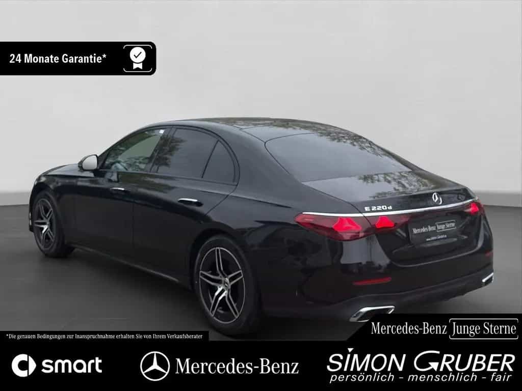Mercedes-Benz E 220 d AMG Int/Ext Night Pano Kamera Ambi+ 06/2025-photo-24