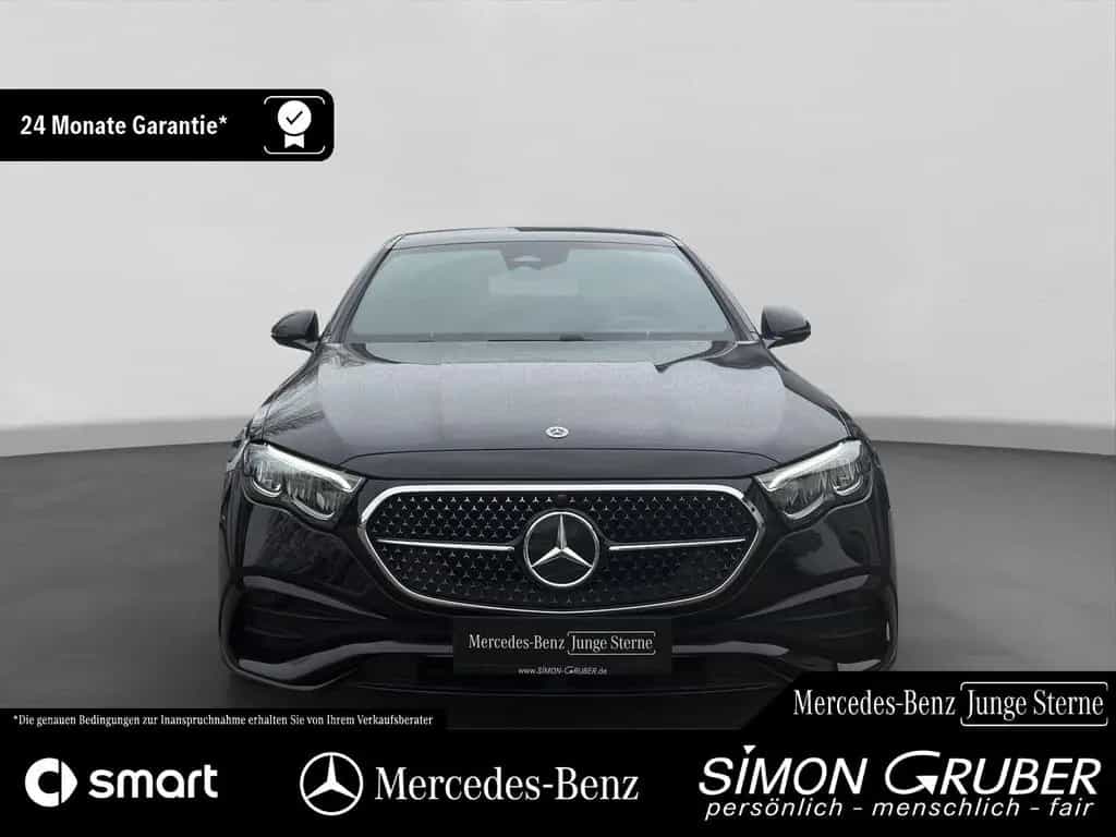 Mercedes-Benz E 220 d AMG Int/Ext Night Pano Kamera Ambi+ 06/2025-photo-4