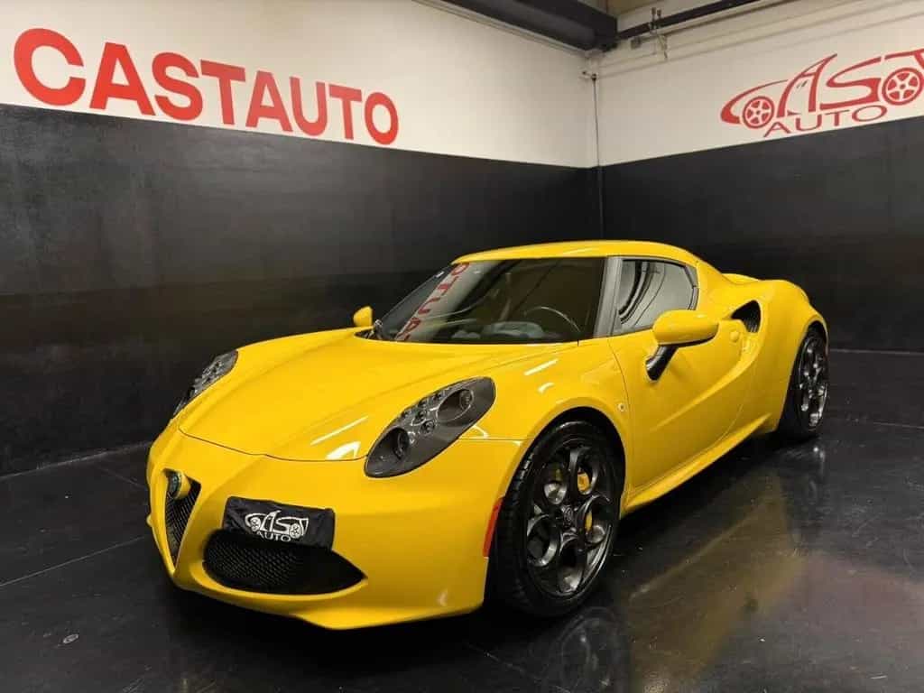 Alfa Romeo 4C 1750 TBi 02/2018-photo-0