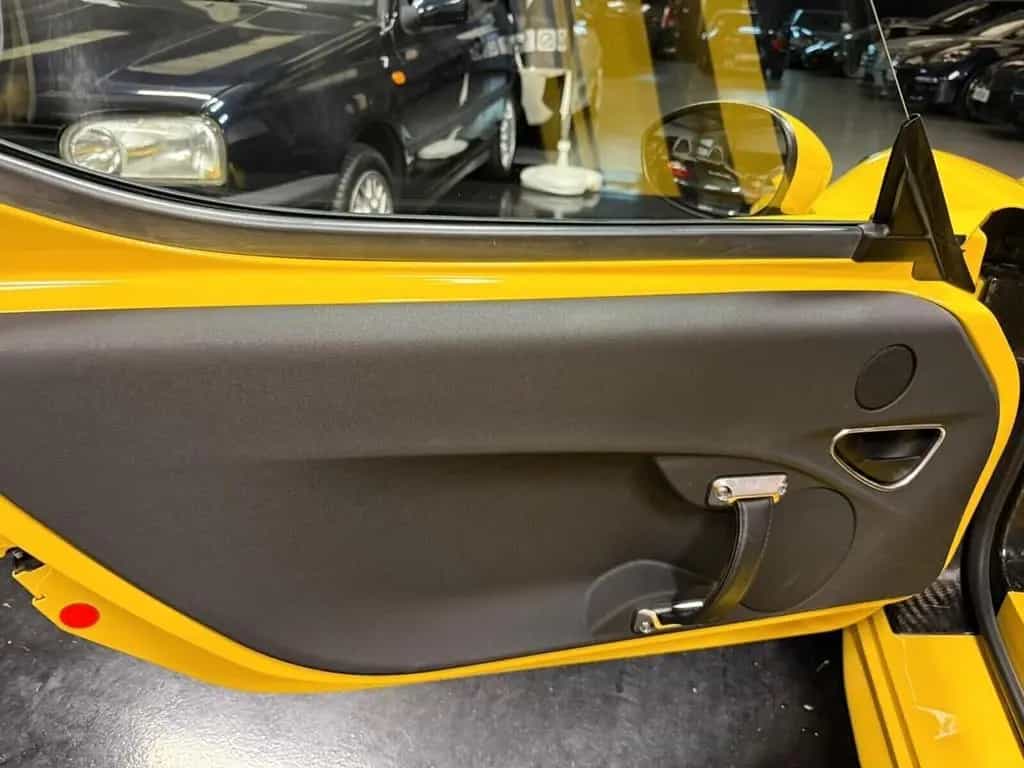 Alfa Romeo 4C 1750 TBi 02/2018-photo-10