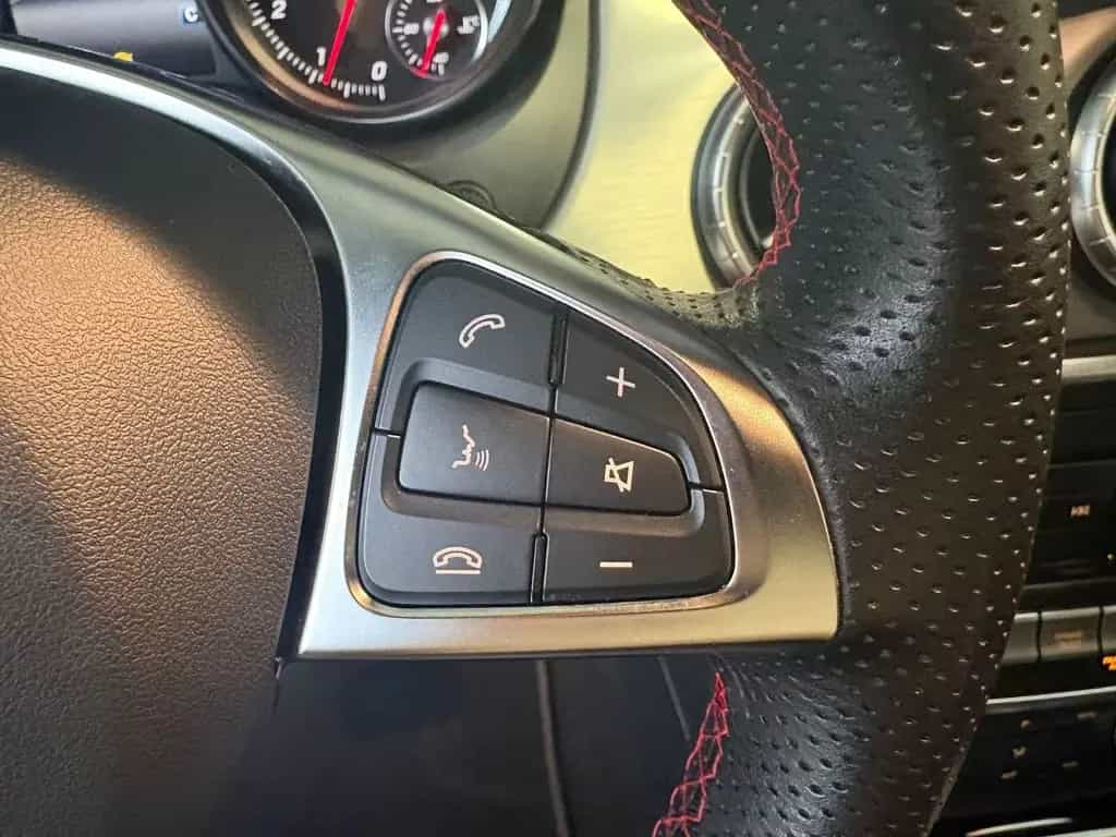 Mercedes-Benz CLA 200 Shooting Brake Pano SHZ PDC NAVI 01/2019-photo-12