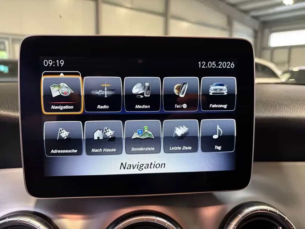 Mercedes-Benz CLA 200 Shooting Brake Pano SHZ PDC NAVI 01/2019-photo-15