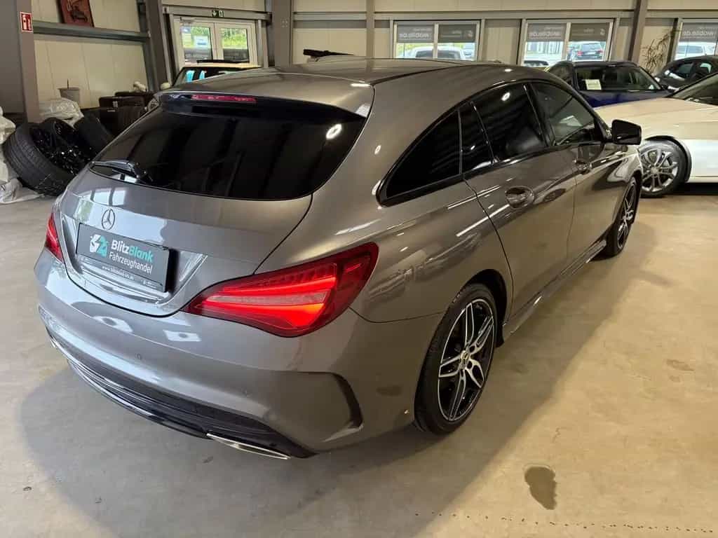 Mercedes-Benz CLA 200 Shooting Brake Pano SHZ PDC NAVI 01/2019-photo-4