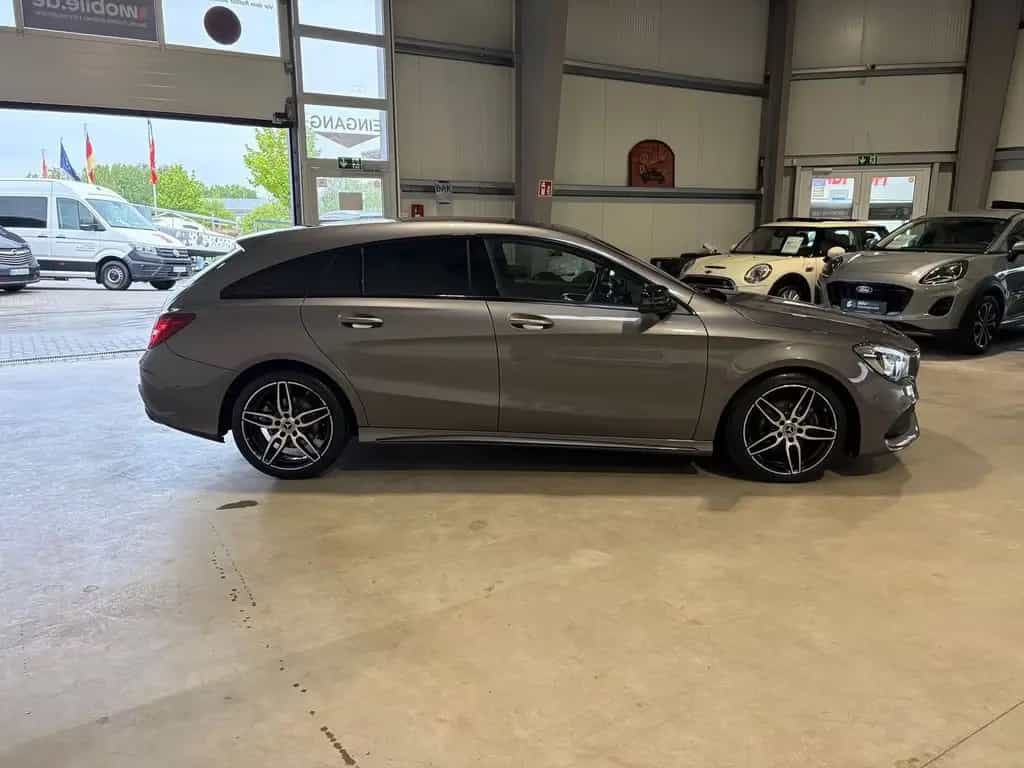 Mercedes-Benz CLA 200 Shooting Brake Pano SHZ PDC NAVI 01/2019-photo-5