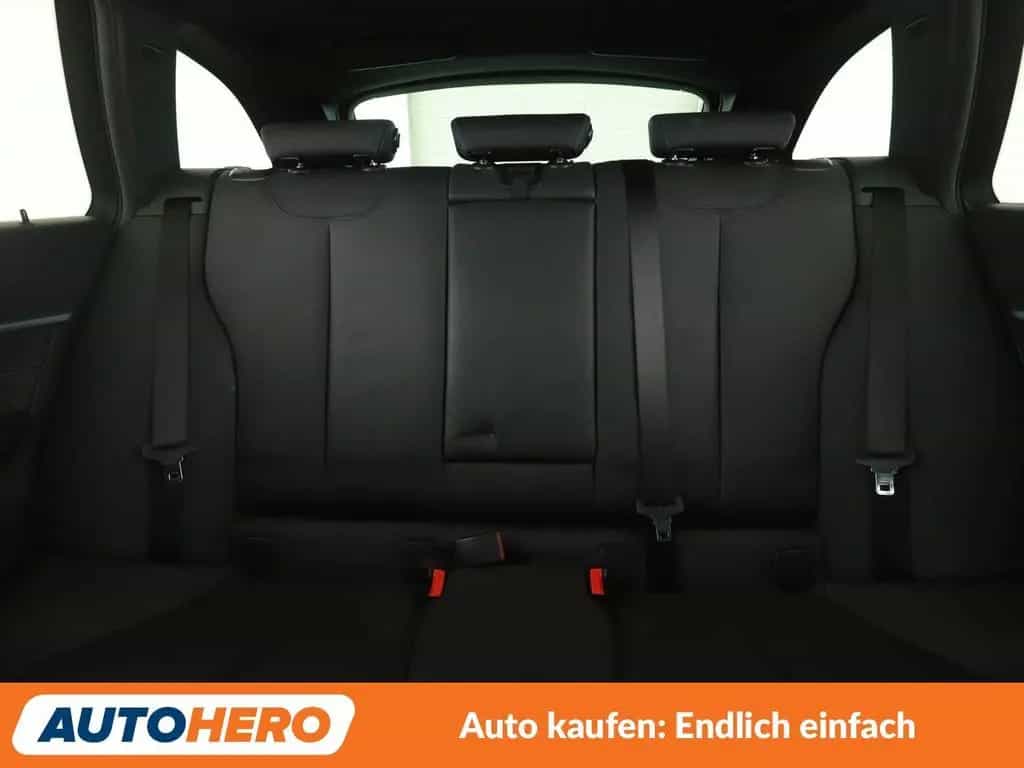 BMW 320 d M Sport Shadow Aut.*NAVI*LED*CAM*SHZ*ALU* 08/2018-photo-15