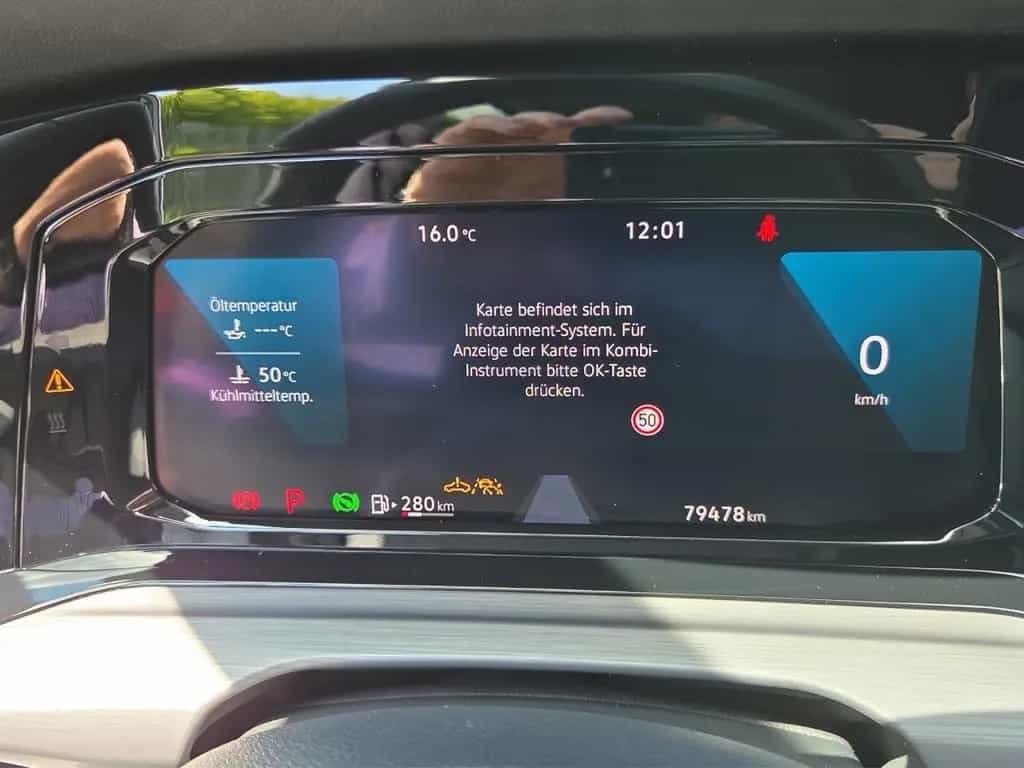 Volkswagen Golf VIII Variant 1.5 eTSI Style AHK Klima Navi 01/2022-photo-10