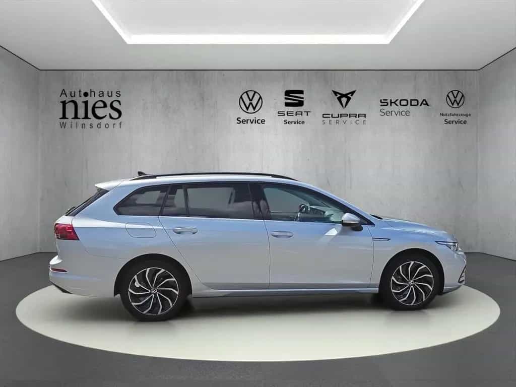 Volkswagen Golf VIII Variant 1.5 eTSI Style AHK Klima Navi 01/2022-photo-15