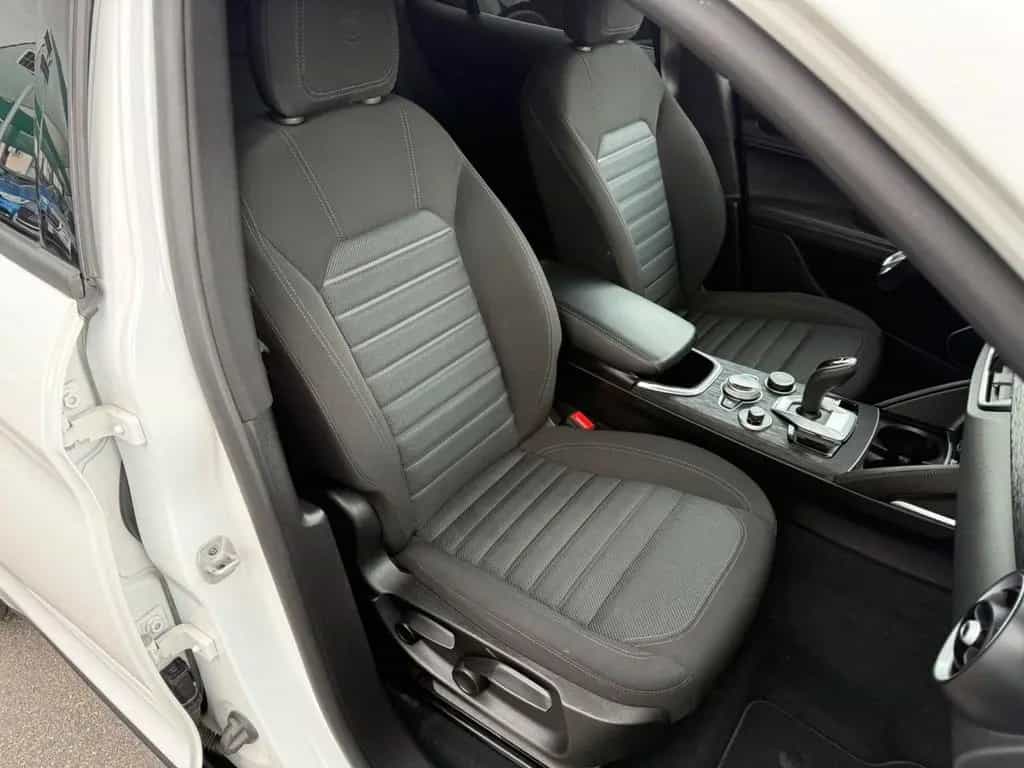 Alfa Romeo Stelvio 2.2 190 CV AT8 Q4 Executive 05/2022-photo-10