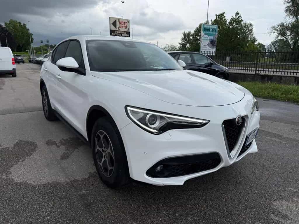 Alfa Romeo Stelvio 2.2 190 CV AT8 Q4 Executive 05/2022-photo-5