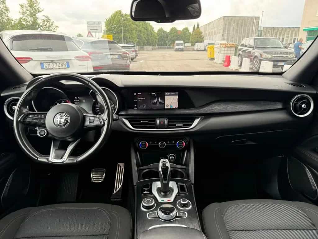 Alfa Romeo Stelvio 2.2 190 CV AT8 Q4 Executive 05/2022-photo-6