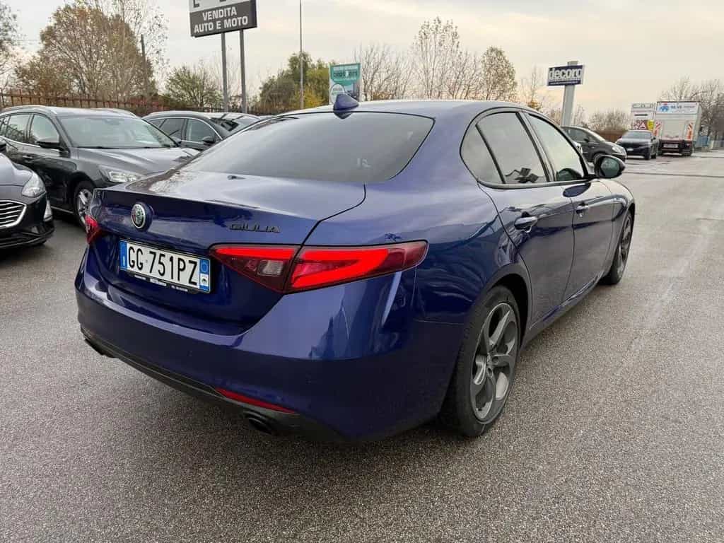 Alfa Romeo Giulia 2.2 190 CV AT8 Sprint 10/2021-photo-3