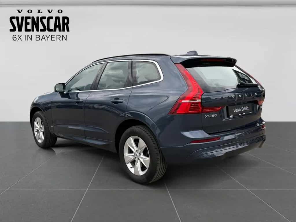Volvo XC60 Core AWD AHK Digitales Cockpit Soundsystem 04/2023-photo-1