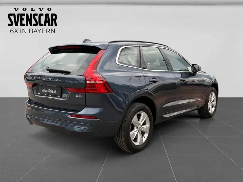 Volvo XC60 Core AWD AHK Digitales Cockpit Soundsystem 04/2023-photo-3