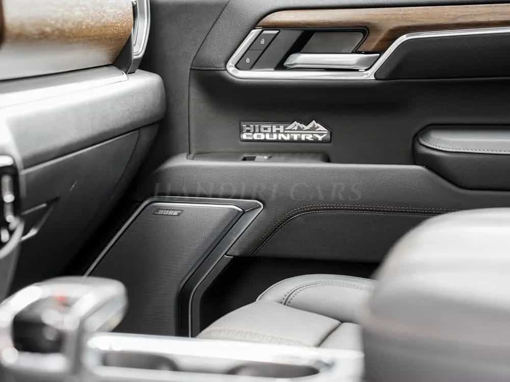 Chevrolet Silverado 2025 High Country € 65000 NIGHT PACKAGE null-photo-28