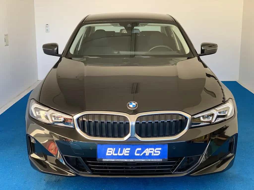 BMW 320 d HUD/SHZ/PDC/NAV/KLIMA/Apple/8fach 08/2023-photo-1
