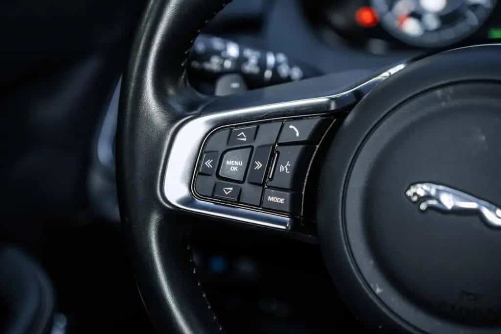 Jaguar E-Pace 2.0 D R-Dynamic S AWD Autom. NAVI LED RFK 02/2021-photo-19