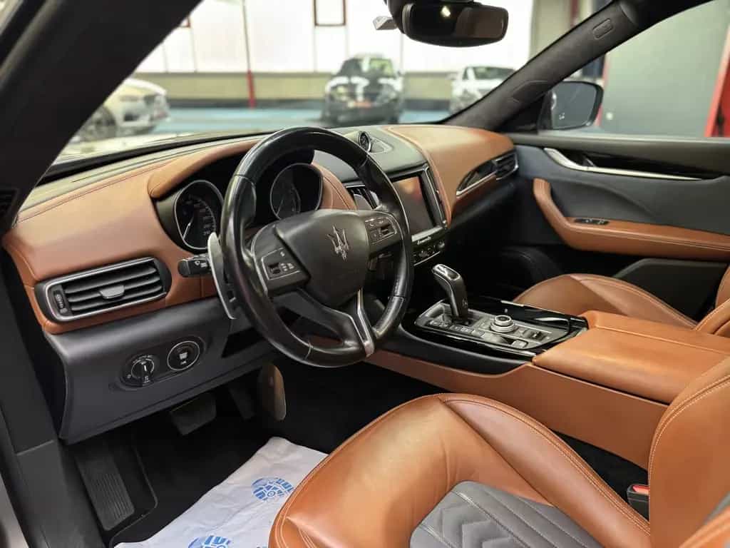 Maserati Levante Gran Lusso|5J.Garantie|Softclose|PANO| 07/2019-photo-8