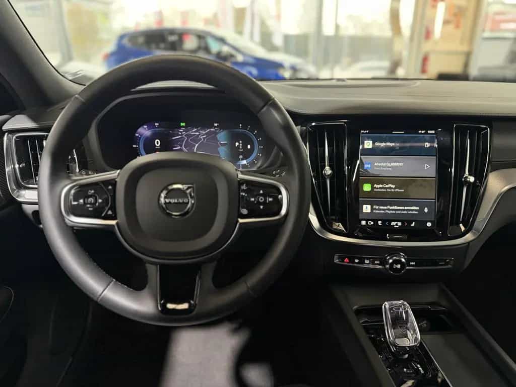 Volvo S60 Ultimate Dark AWD*5J.Garantie*PANO*HUD*VOLL* 09/2023-photo-5