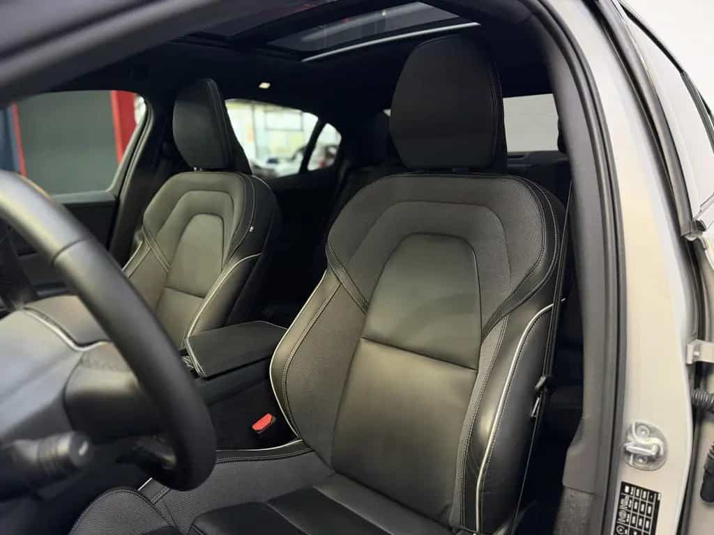 Volvo S60 Ultimate Dark AWD*5J.Garantie*PANO*HUD*VOLL* 09/2023-photo-10