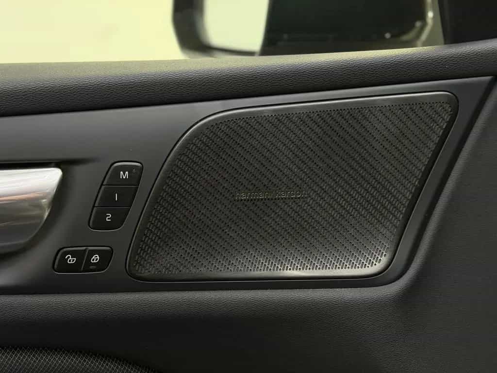 Volvo S60 Ultimate Dark AWD*5J.Garantie*PANO*HUD*VOLL* 09/2023-photo-11