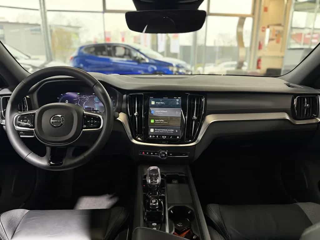 Volvo S60 Ultimate Dark AWD*5J.Garantie*PANO*HUD*VOLL* 09/2023-photo-4