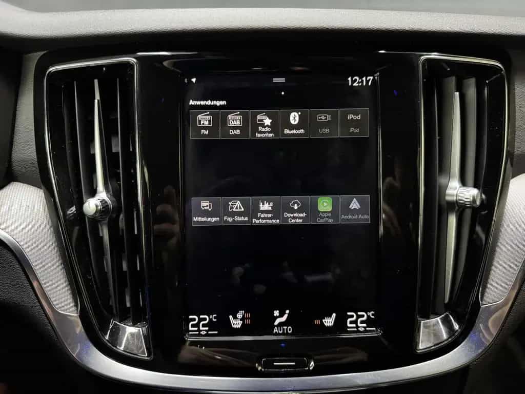 Volvo V60 R Design*3JGarantie*AppleCarPlay*360Grad* 03/2021-photo-24