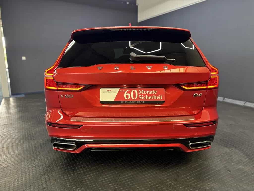 Volvo V60 R Design*3JGarantie*AppleCarPlay*360Grad* 03/2021-photo-3