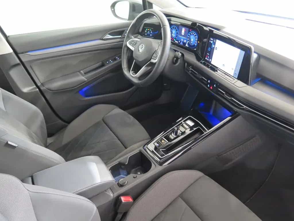 Volkswagen Golf VIII Variant Style, LED,App,Navi,Sportsitze 08/2022-photo-6