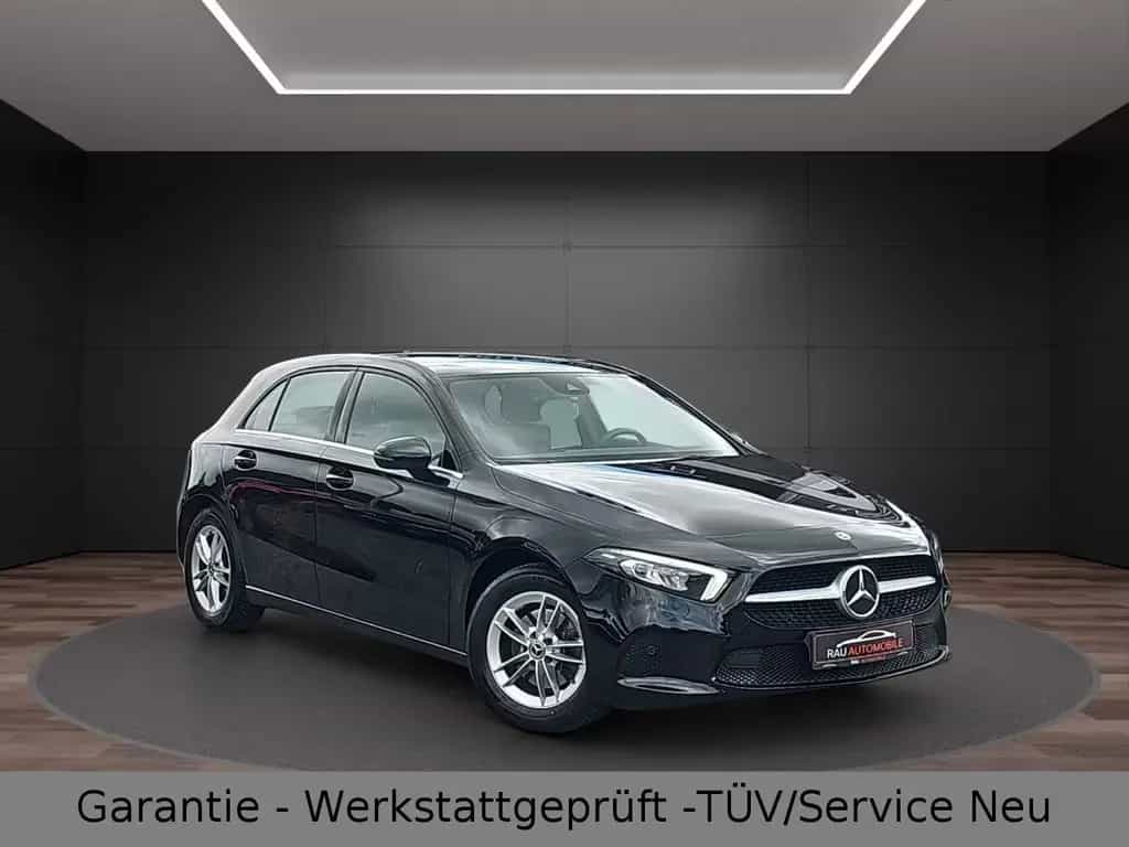 Mercedes-Benz A 200 *Garantie*TÜV-Service Neu*S-Heft*Panorama* 10/2018-photo-0