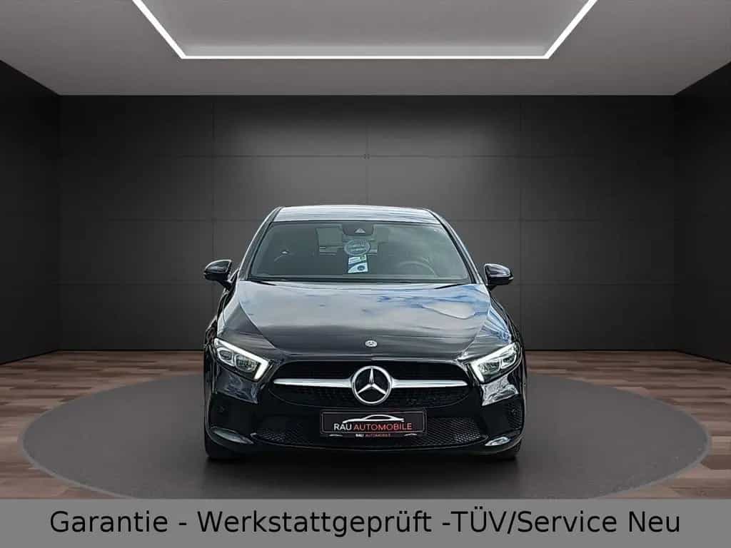 Mercedes-Benz A 200 *Garantie*TÜV-Service Neu*S-Heft*Panorama* 10/2018-photo-1