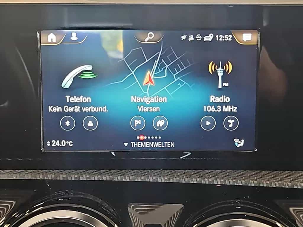 Mercedes-Benz A 200 *Garantie*TÜV-Service Neu*S-Heft*Panorama* 10/2018-photo-19