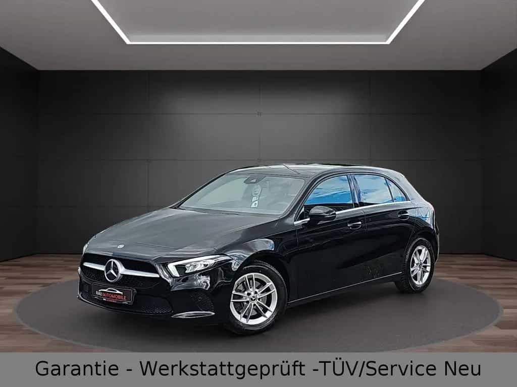 Mercedes-Benz A 200 *Garantie*TÜV-Service Neu*S-Heft*Panorama* 10/2018-photo-2