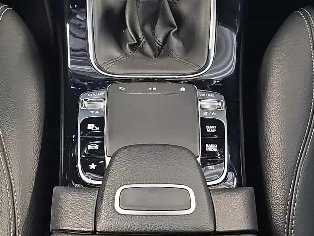 Mercedes-Benz A 200 *Garantie*TÜV-Service Neu*S-Heft*Panorama* 10/2018-photo-20