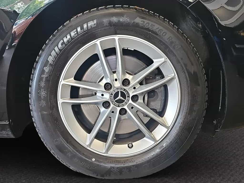 Mercedes-Benz A 200 *Garantie*TÜV-Service Neu*S-Heft*Panorama* 10/2018-photo-29