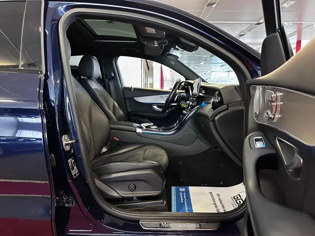 Mercedes-Benz GLC 300 AMG Line 4Matic * Schiebedach-Kamera 05/2017-photo-12