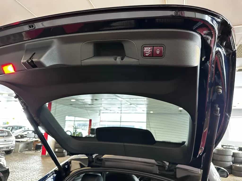 Mercedes-Benz GLC 300 AMG Line 4Matic * Schiebedach-Kamera 05/2017-photo-19
