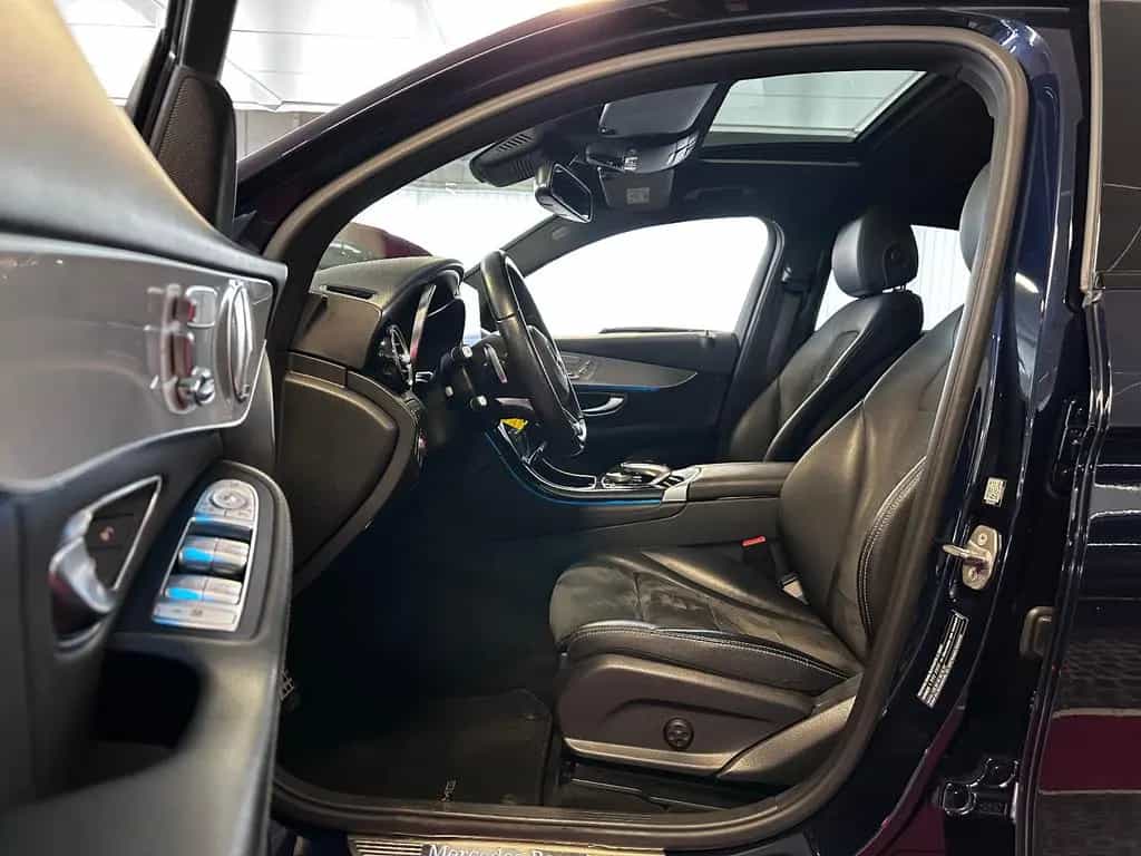 Mercedes-Benz GLC 300 AMG Line 4Matic * Schiebedach-Kamera 05/2017-photo-8