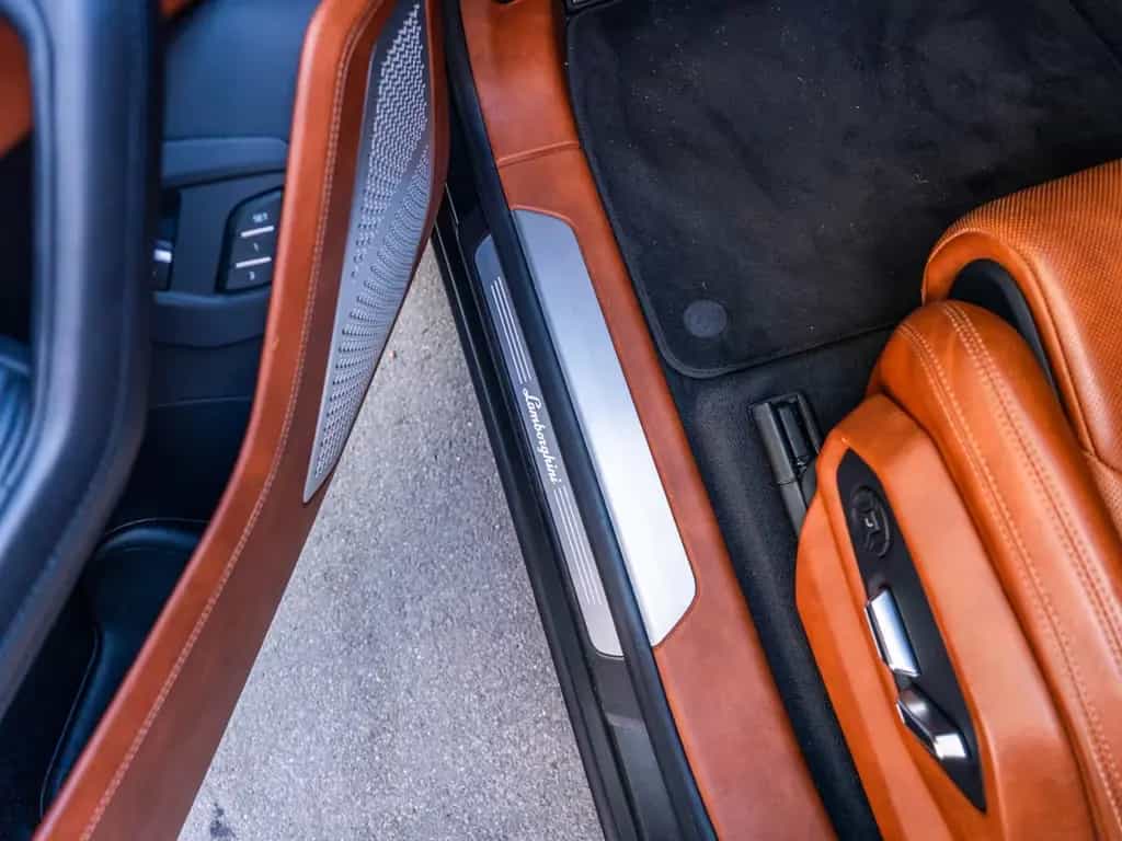 Lamborghini Urus MY19 | Ad Personam | Lamborghini Nürnberg 07/2019-photo-24