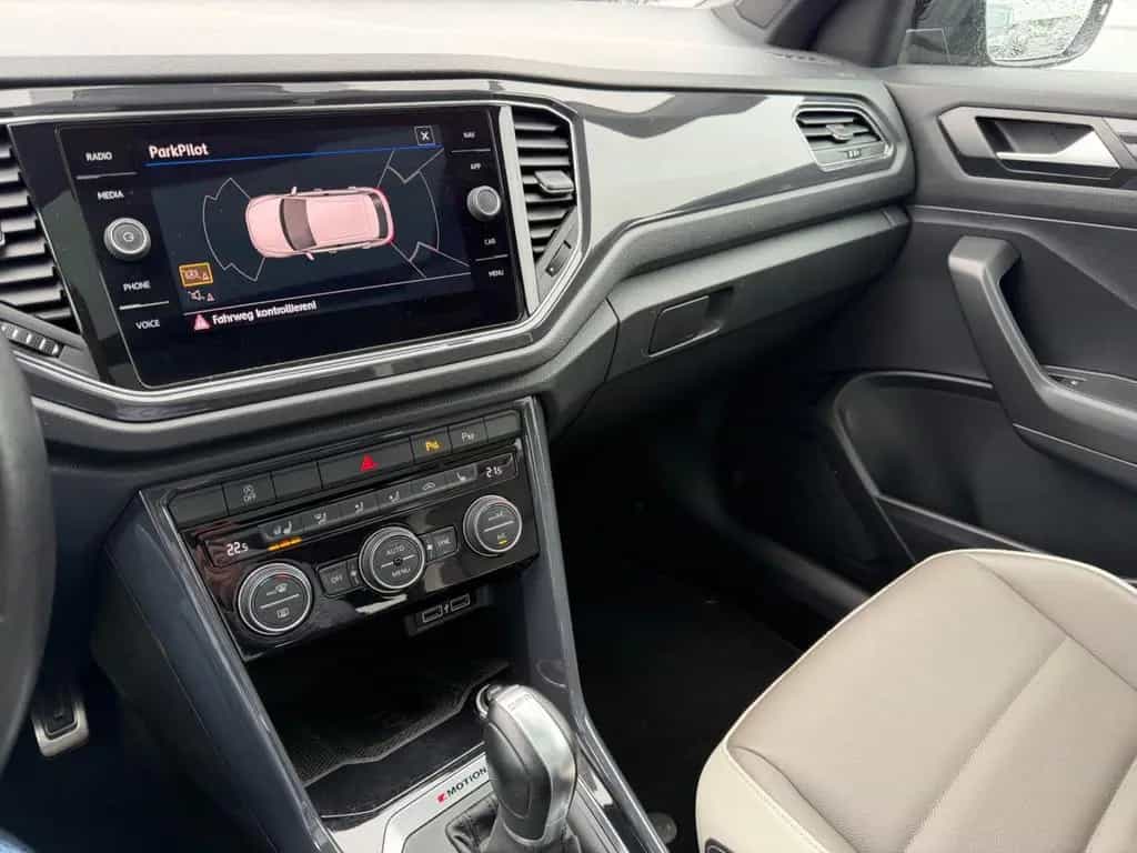 Volkswagen T-Roc Sport 4Motion Digital ACC Beats Pano Leder 09/2018-photo-11
