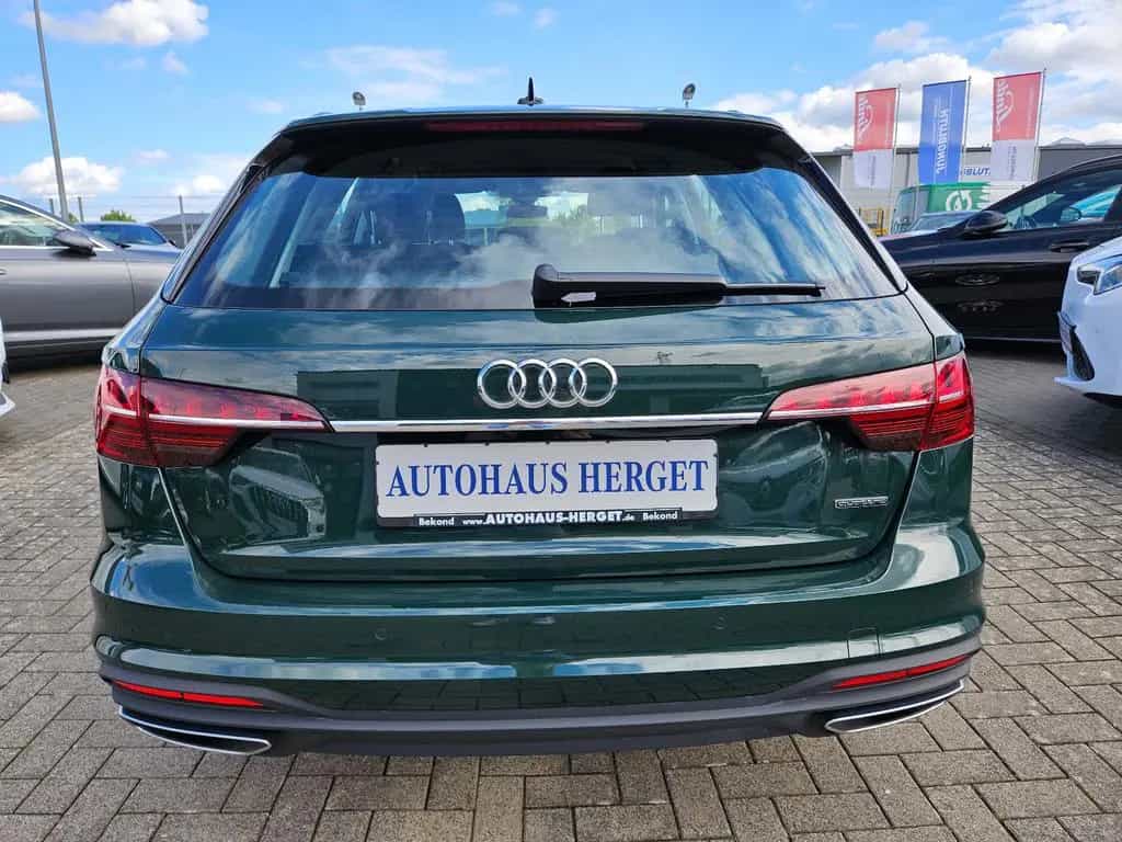 Audi A4 Avant 45 TFSI quattro S-Tronic 04/2023-photo-4