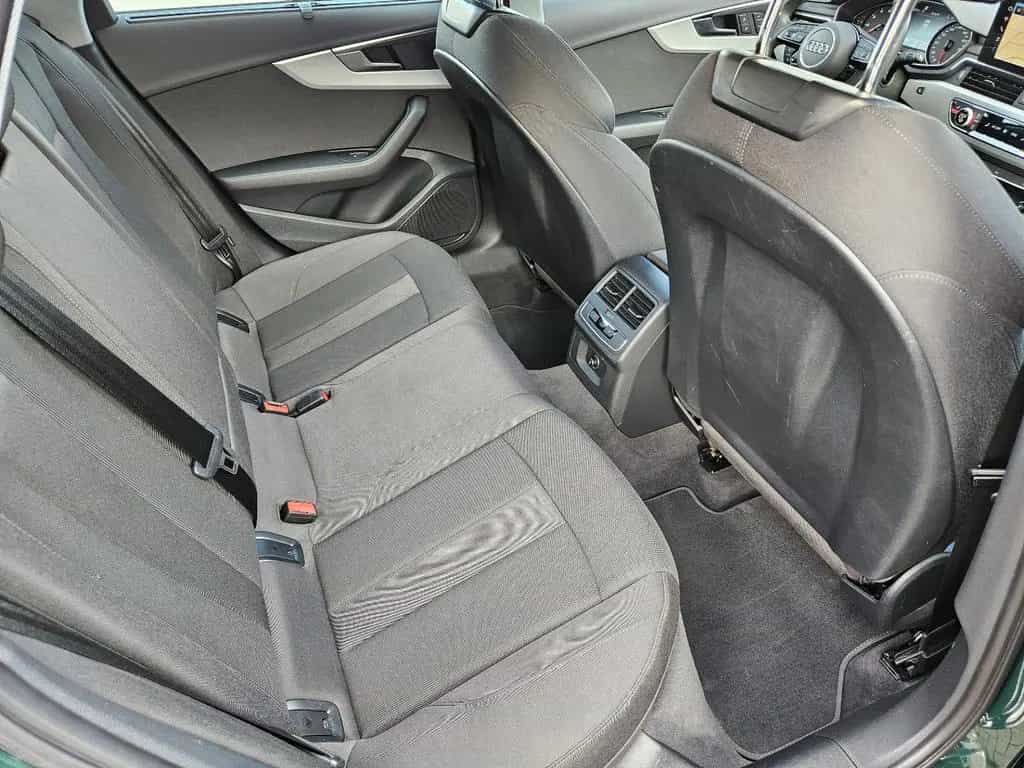 Audi A4 Avant 45 TFSI quattro S-Tronic 04/2023-photo-9