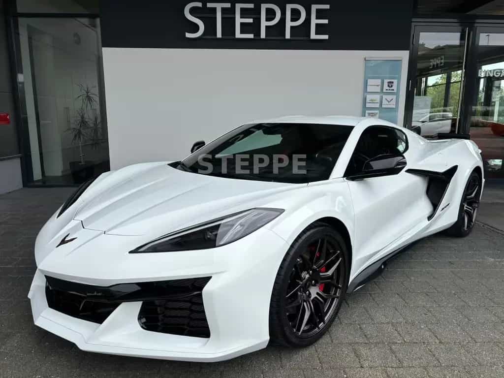 Corvette Z06 5,5 V8 Coupe Europamodell 3LZ 08/2025-photo-0