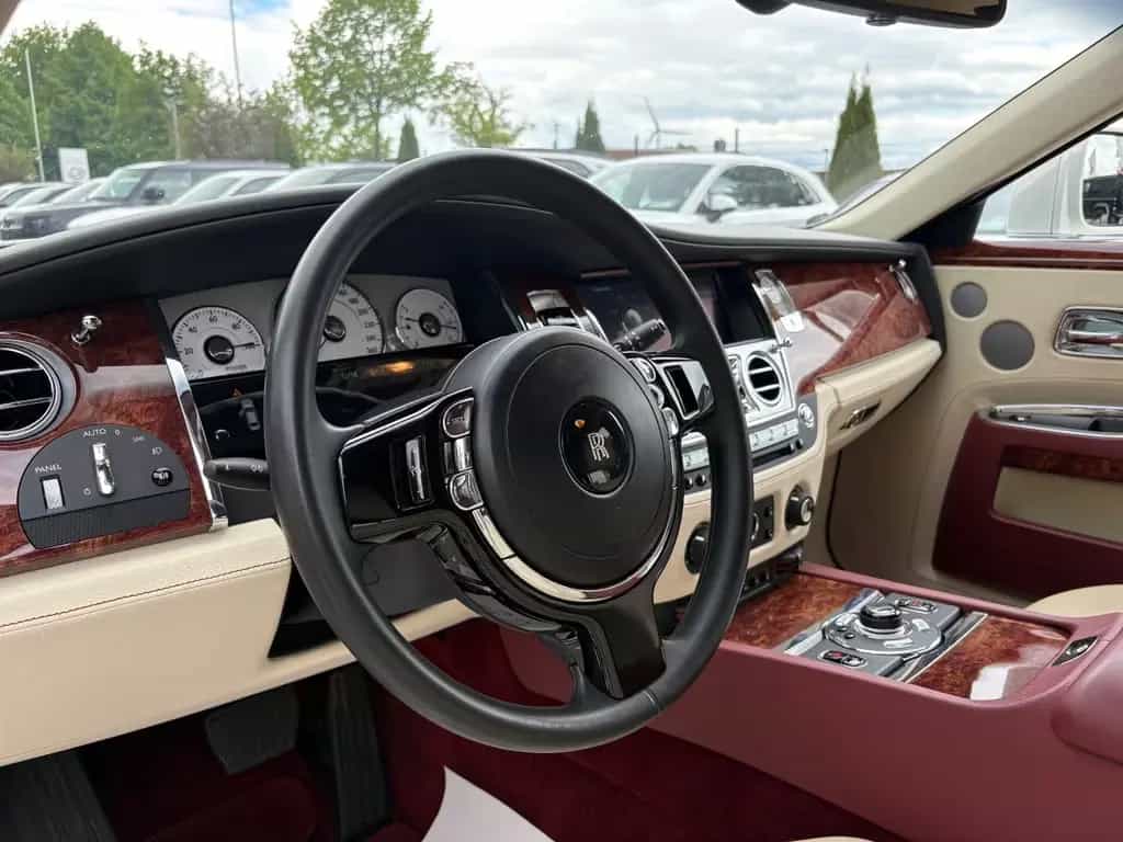 Rolls-Royce Ghost Family +Executive-Aussattung 05/2011-photo-14