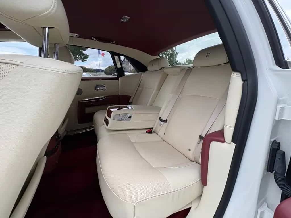 Rolls-Royce Ghost Family +Executive-Aussattung 05/2011-photo-17